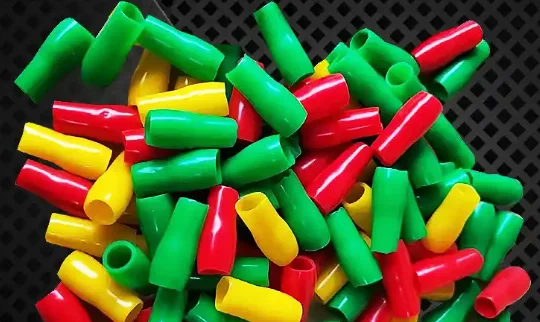 أسعار المحطات والموصلات والأغلفة البلاستيكية والمواد الخام الأخرى